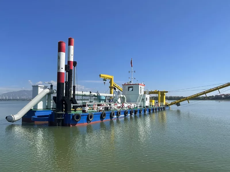 12 ইঞ্চি ড্রেজার জাহাজ